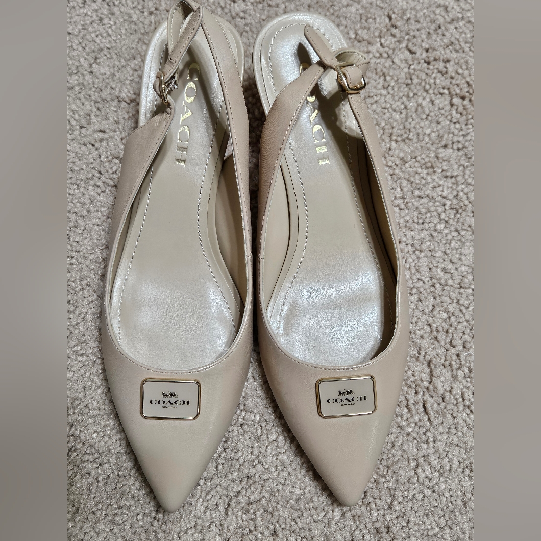 Coach Women's Beige Slingback Shoes